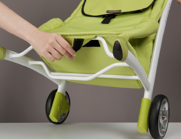 Stylish and Functional Shopping Bag