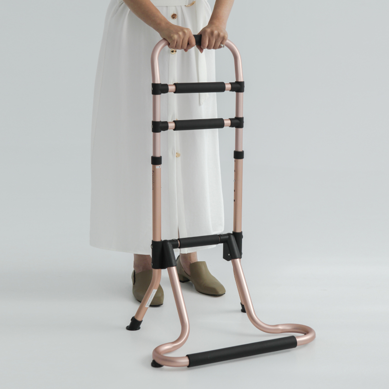 AH07 assisting end user to stand from seated position