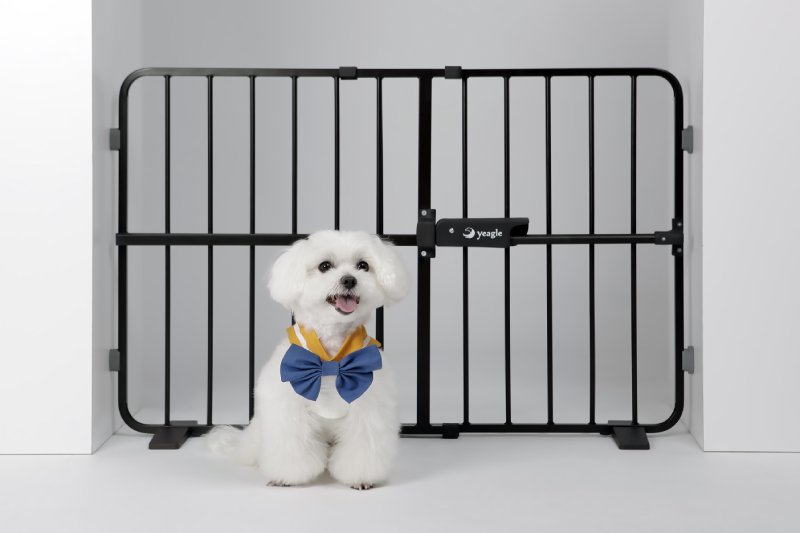 Flexi Fit Pet Gate PG17 - Quick Open Pressure Mount Dog Gate